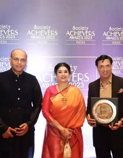 12. Dr. Sohini Sastri with Indian film director & producer Ashutosh Gowariker and Madhur Bhandarkar at the Society Achievers Awards.
